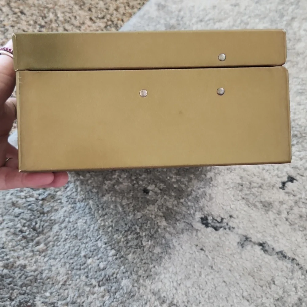Vintage Princess Gardner Gold Jewelry‎ Box